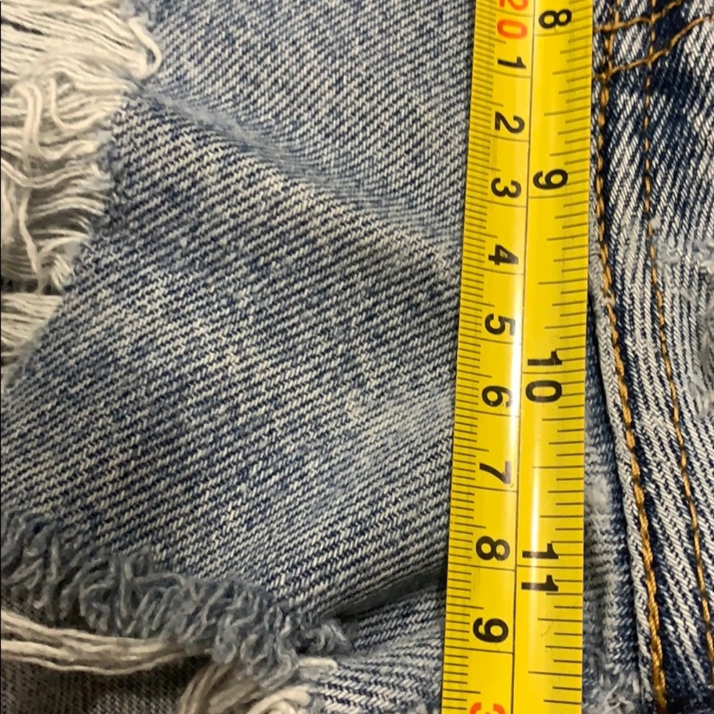 Vintage Levi’s shorts furst of a kind blue distres - Picture 8 of 8